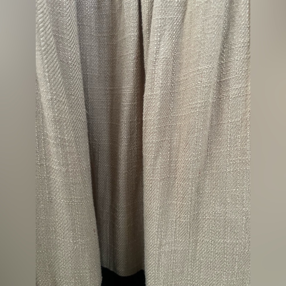 Beautiful Mid Dress Tri-Color. - Picture 4 of 10